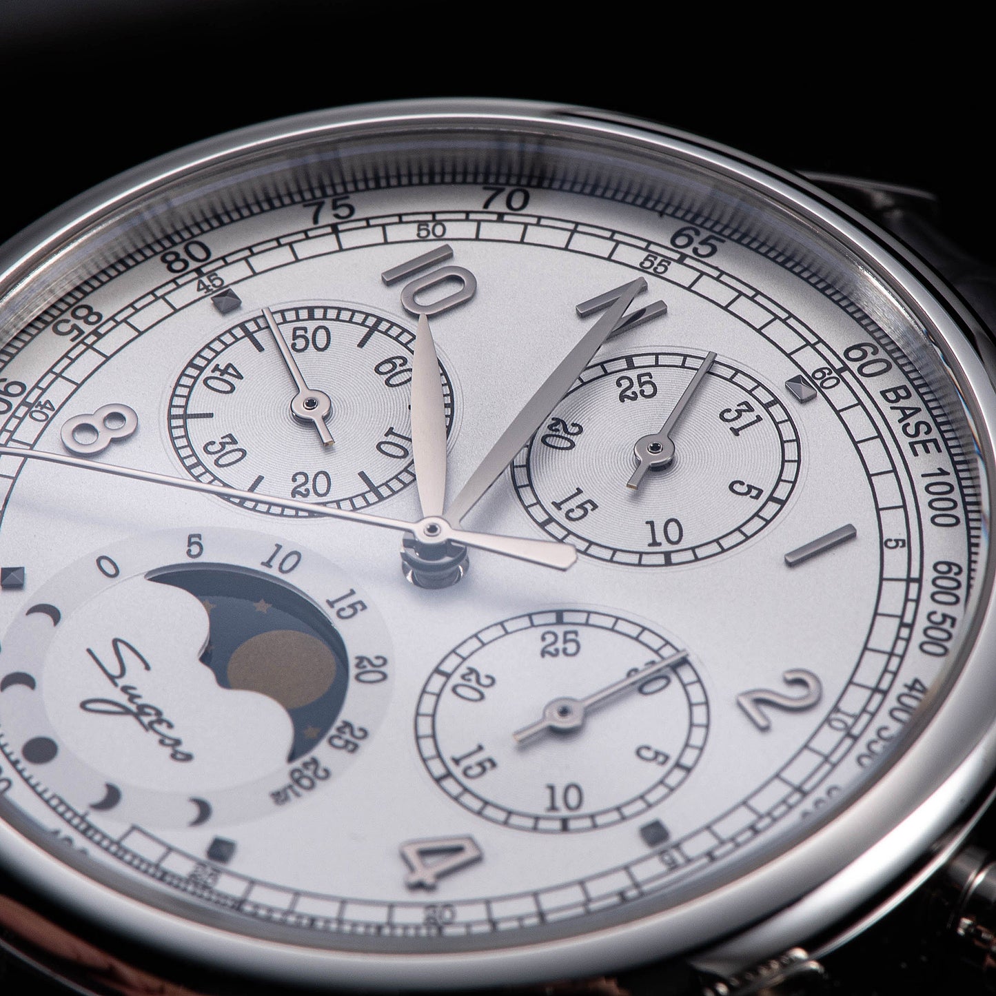 MoonPhase Master S389-2 White Dial Swan Neck Regulator