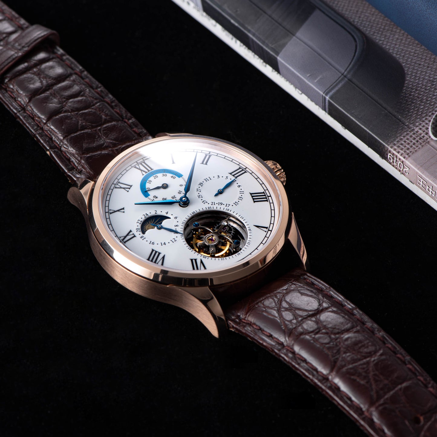 Sugess Tourbillon Master SU8007GW3