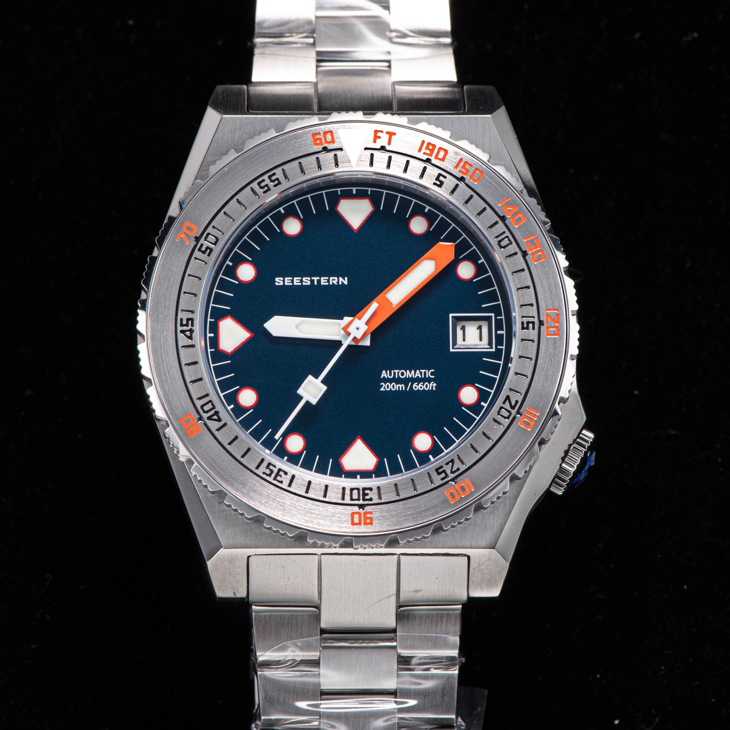 Seestern Vintage 407 600T Deep Blue Dial Ceramic Bezel