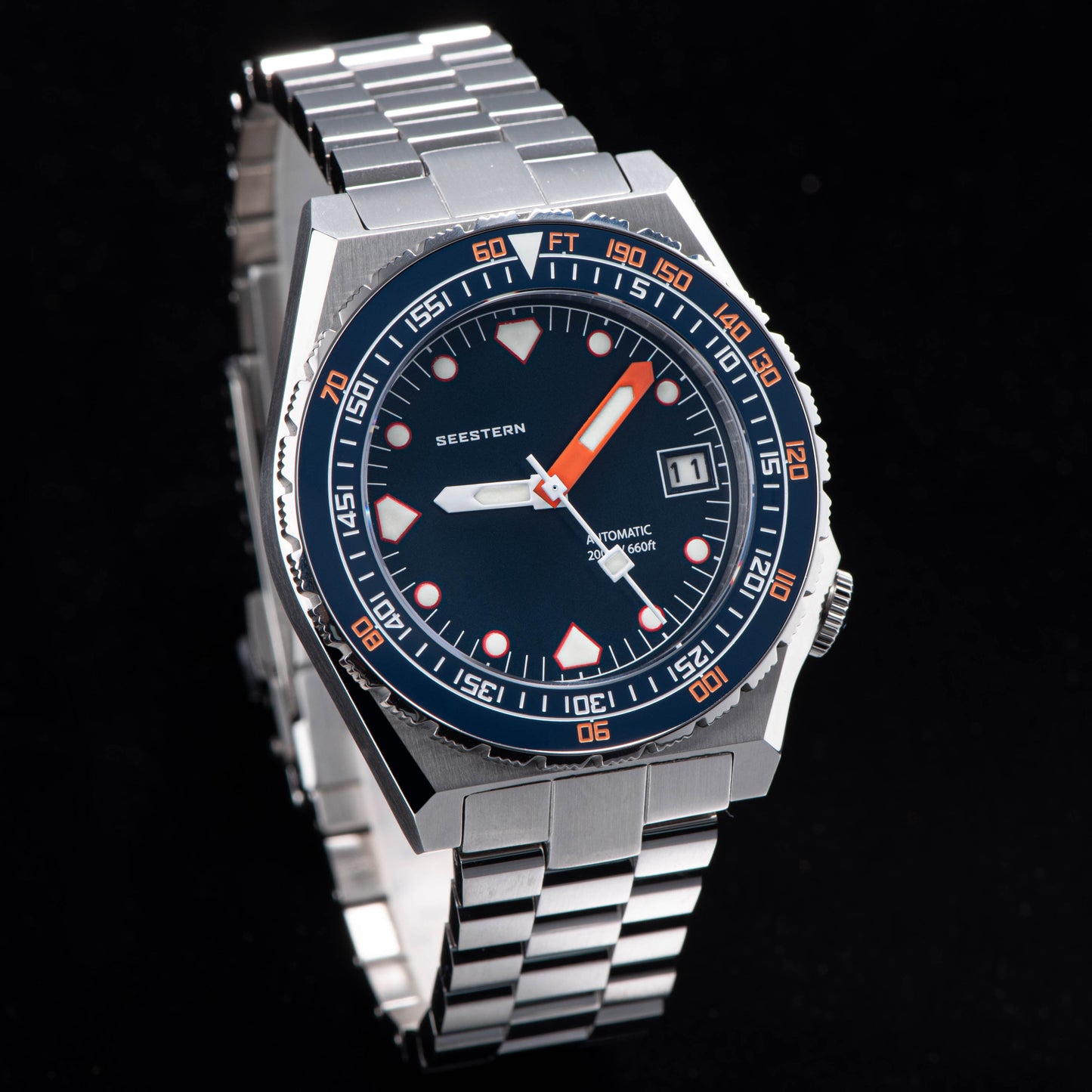 Seestern Vintage 407 600T Deep Blue Dial Ceramic Bezel