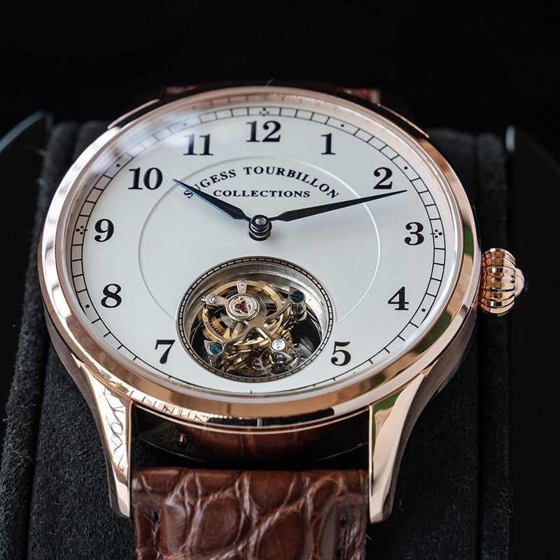 Tourbillon Master SU8000GW