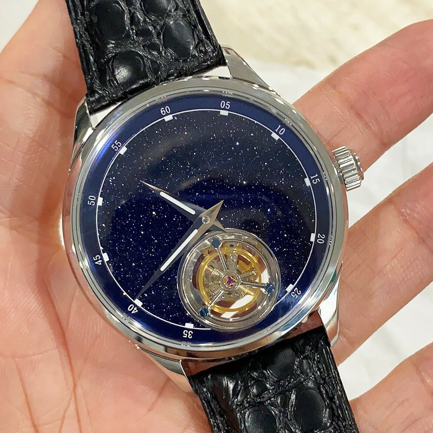 Tourbillon Master SU8230STRA