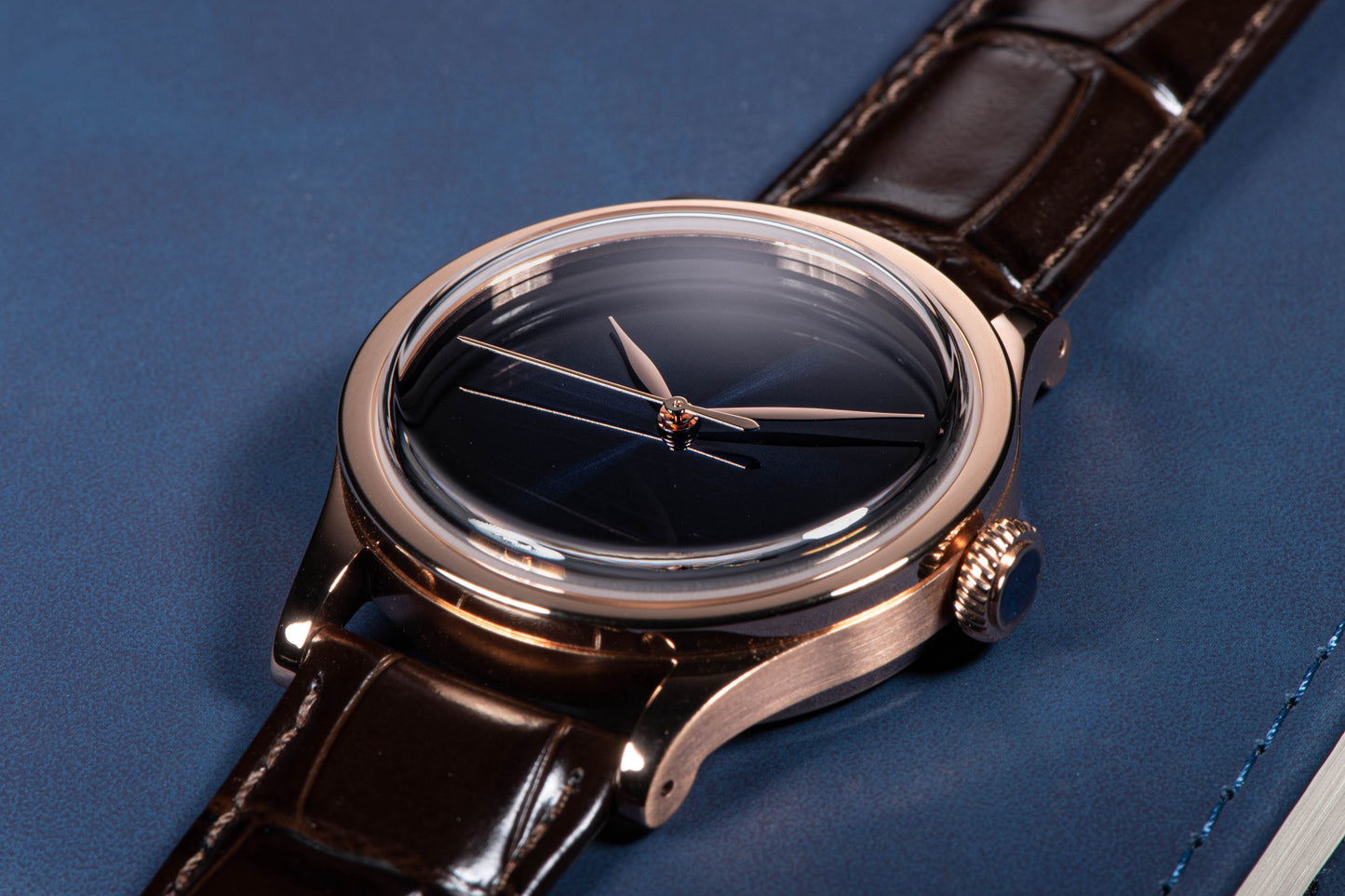 Heritage 411-3A Seagull 2130 Movement Rose Gold Case Blue Dial SU4113RBL