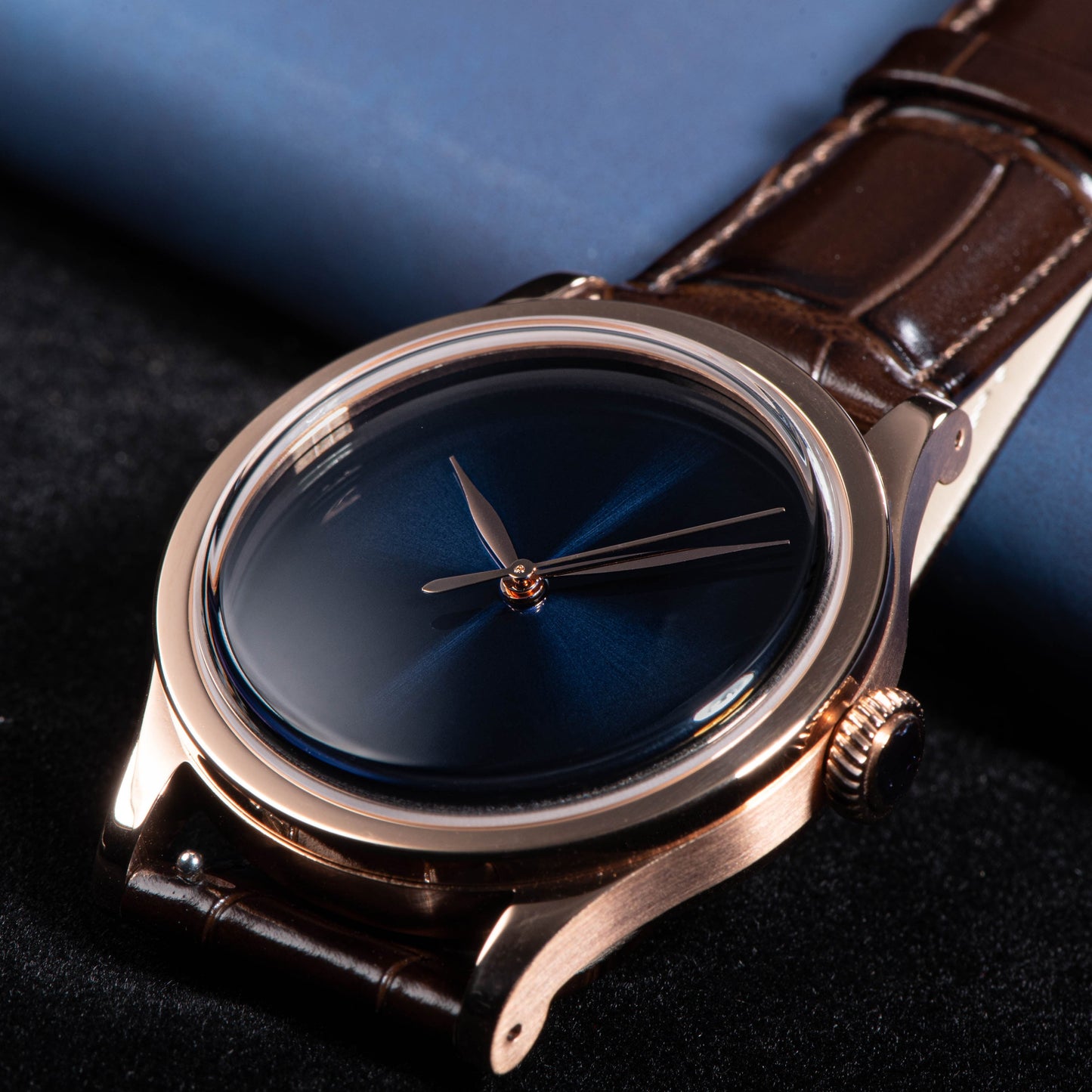 Heritage 411-3A Seagull 2130 Movement Rose Gold Case Blue Dial SU4113RBL