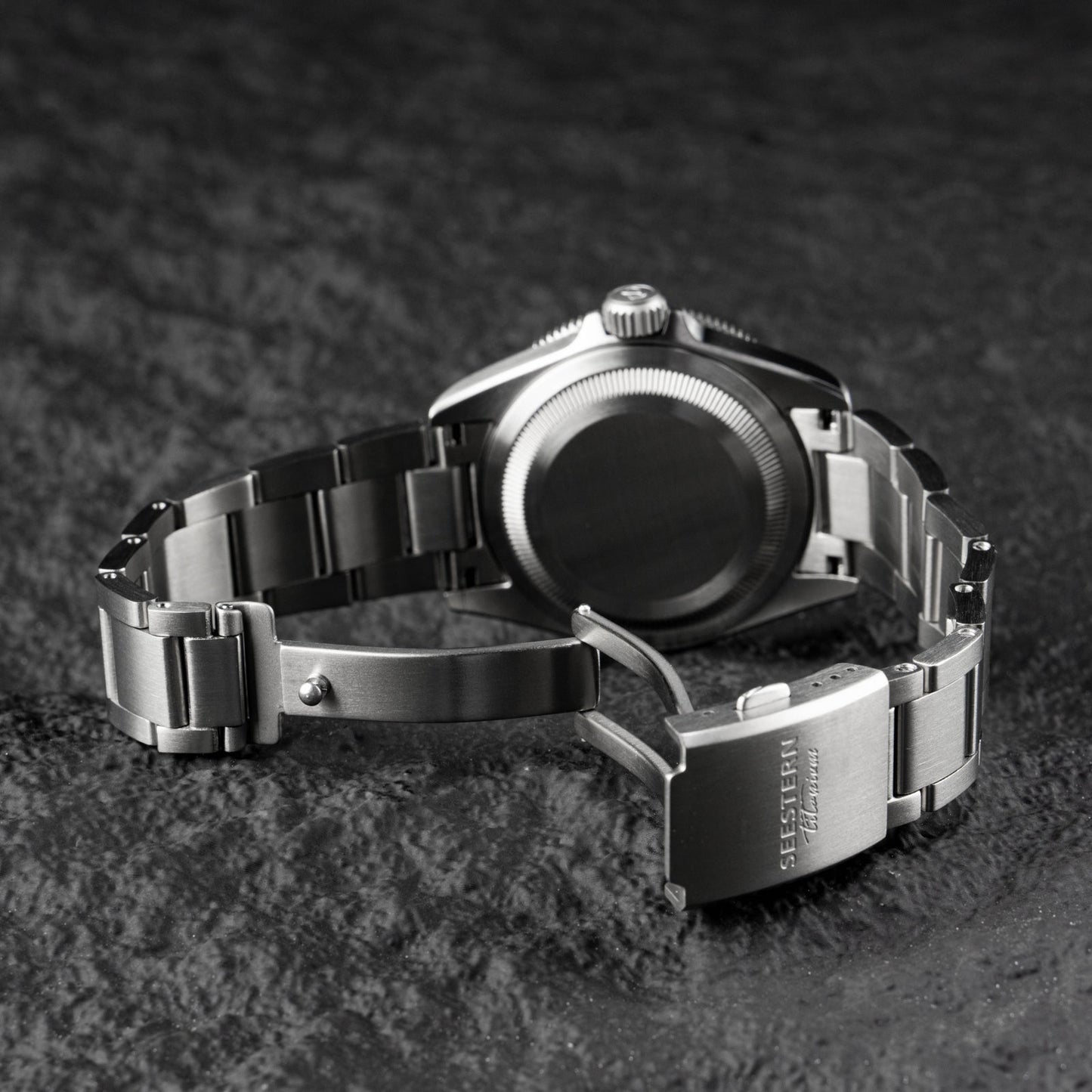 Seestern 430 Titanium Professional Diver (Seagull ST2130 movement)