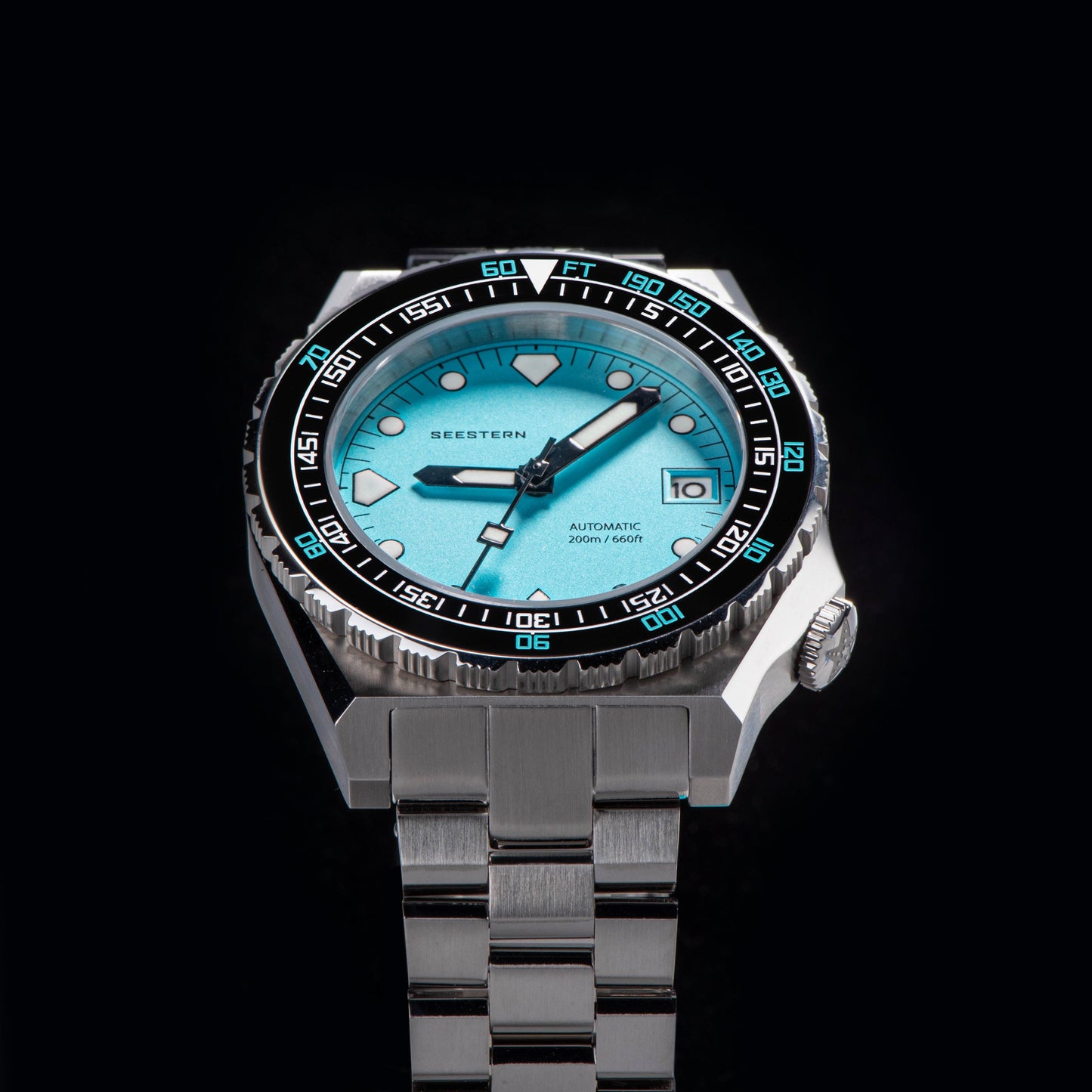 Seestern Vintage 407 600T Light Blue Dial Ceramic Bezel