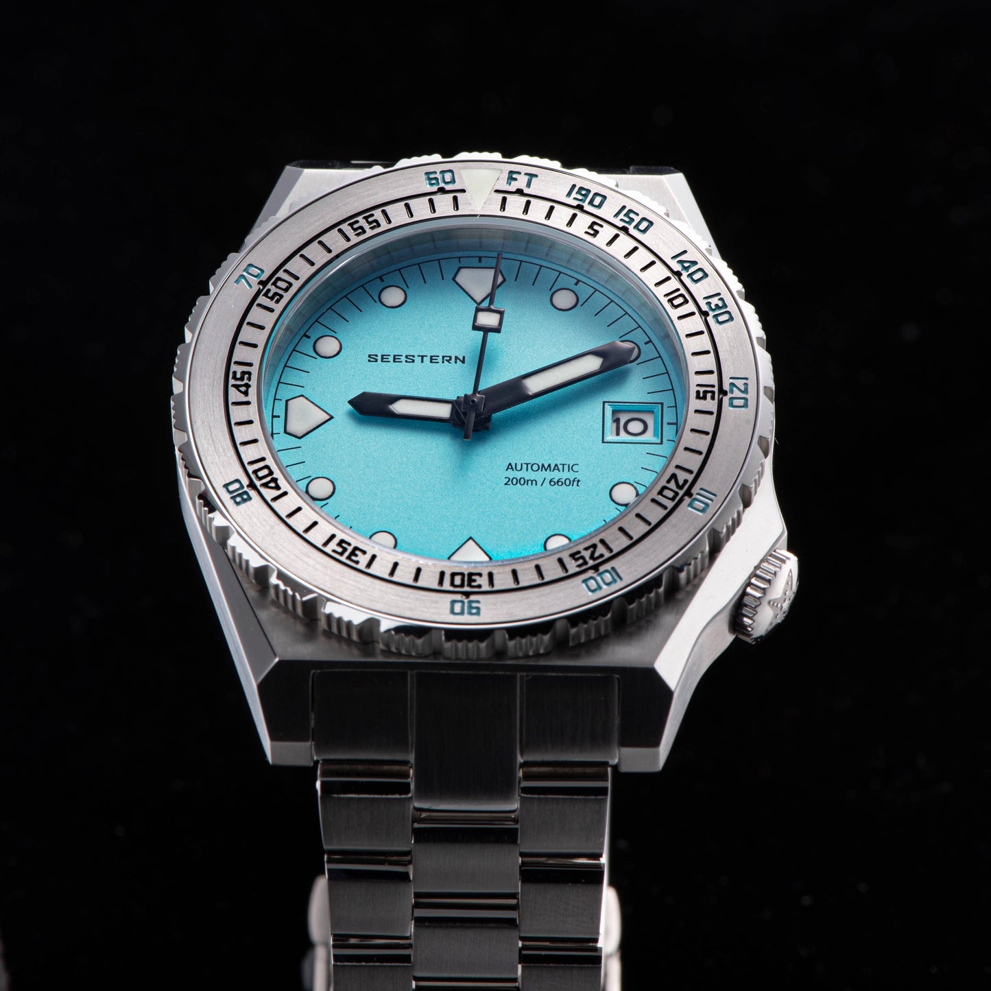 Seestern Vintage 407 600T Light Blue Dial Ceramic Bezel