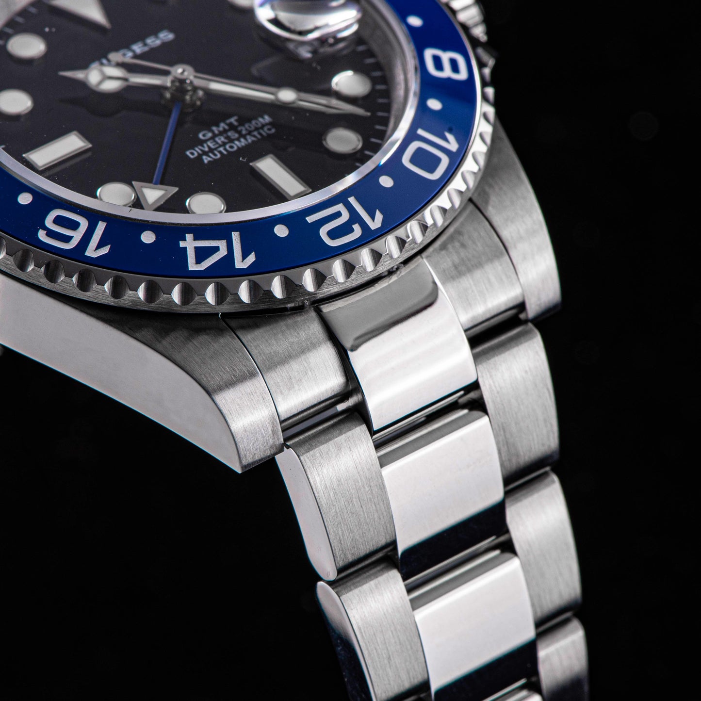 GMT DIVER'S SG126710BLNR Blue & Black Bezel Jubilee Bracelet