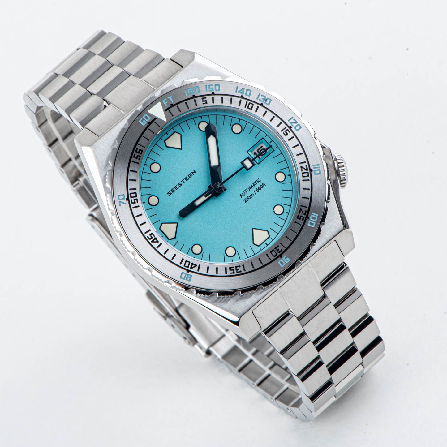 Seestern Vintage 407 600T Light Blue Dial Ceramic Bezel