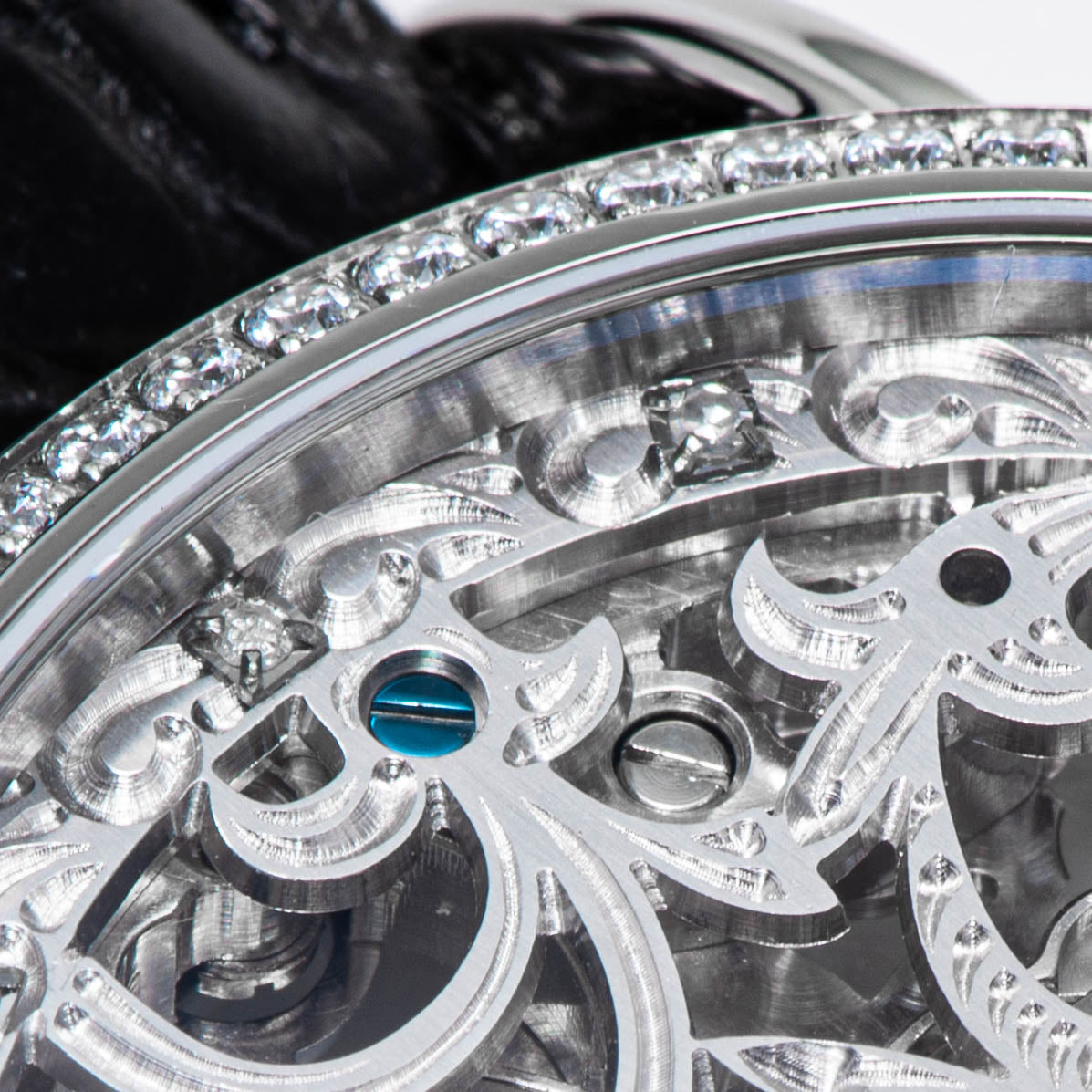 Tourbillon Master Diamond SU8000KS3