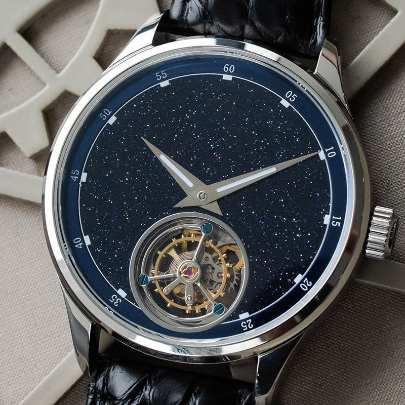 Tourbillon Master SU8230STRA